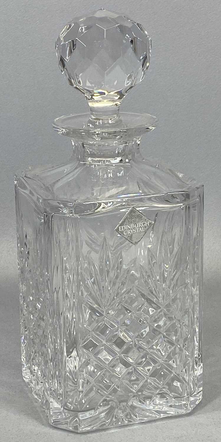 SQUARE GLASS DECANTER & STOPPER, 26cms H, heavy cut glass vase, 17cms H, cut glass water carafe - Image 2 of 3