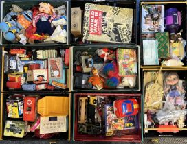 LARGE QUANTITY OF COLLECTABLES, TOYS, GAMES & OTHER ITEMS (in 8 boxes / crates) Provenance: