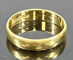 18CT YELLOW GOLD WEDDING BAND, size S, 3.9g Provenance: private collection Denbighshire