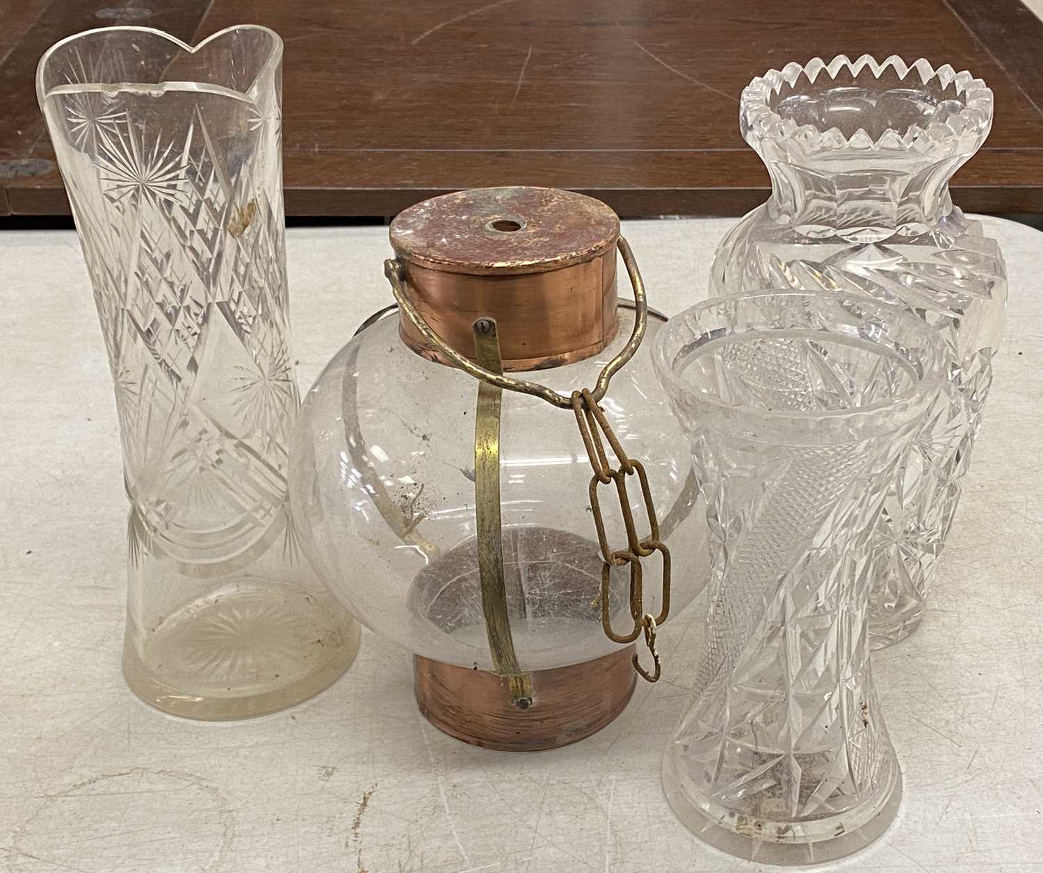 QUANTITY OF CUT GLASSWARE & COLOURED GLASSWARE including decanters, bowls, vases, and other - Image 4 of 4