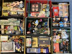 LARGE QUANTITY OF COLLECTABLES, TOYS, GAMES & OTHER ITEMS (in 8 boxes / crates) Provenance: