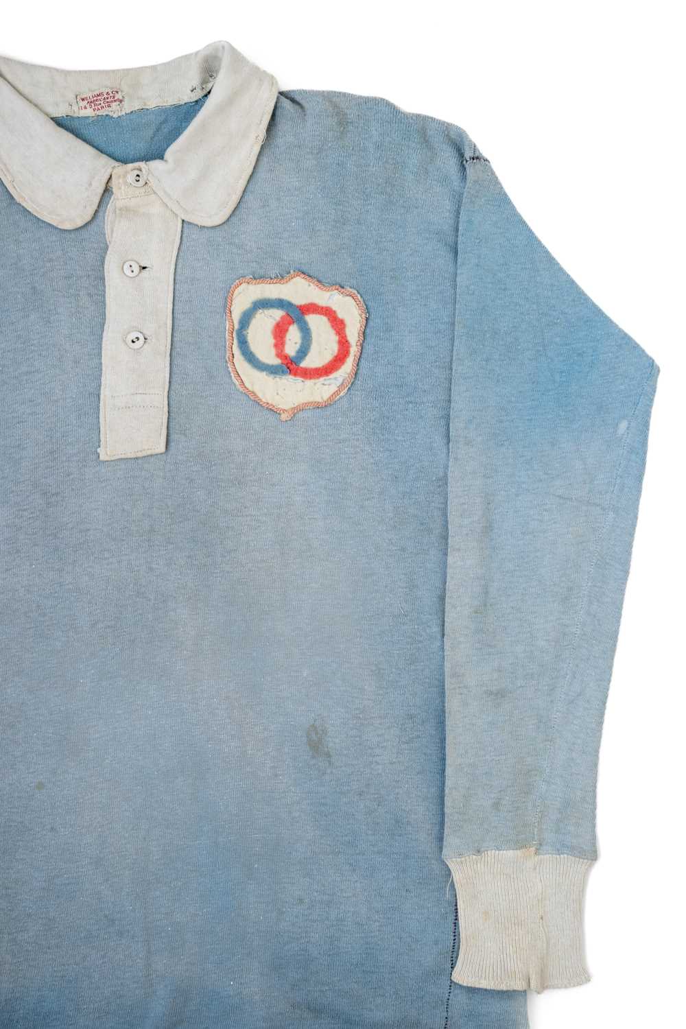 A RARE 1910 FRENCH INTERNATIONAL RUGBY UNION MATCH-WORN JERSEY BEARING OLYMPIC RING CREST Pale - Image 3 of 5