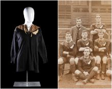 A 1905 NEW ZEALAND INTERNATIONAL ALL BLACKS RUGBY UNION JERSEY MATCH-WORN BY LOOSE FORWARD FRANCIS