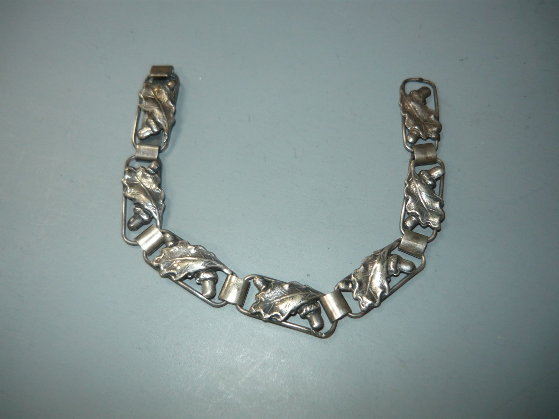 Armband in 830 Silber. Danish Design. Mid Century. //English: Bracelet in 830 silver. Danish Design.