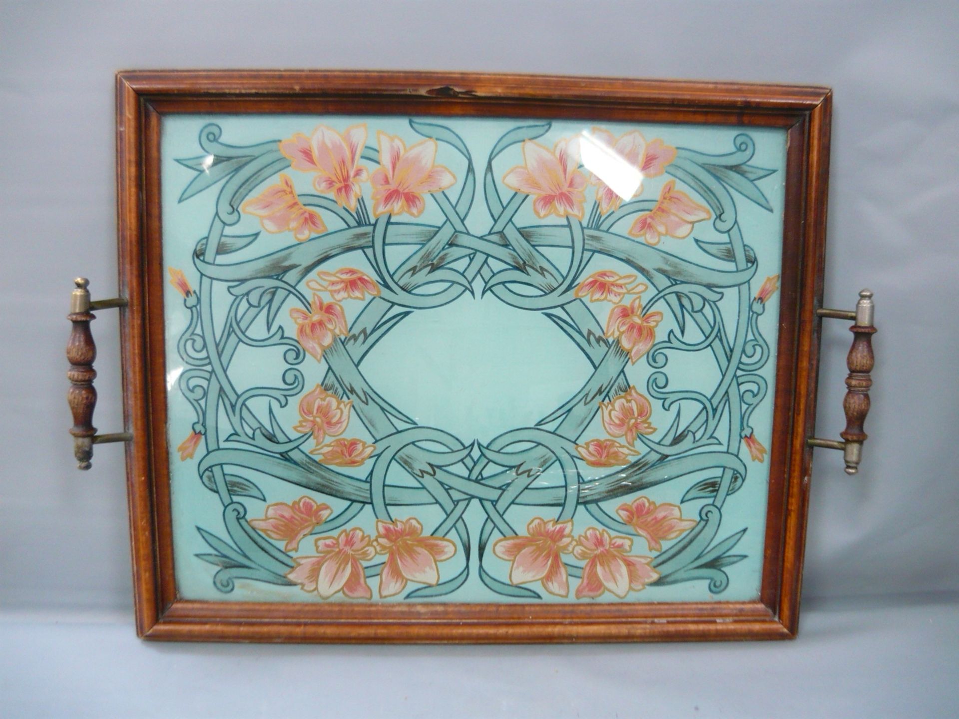 Serviertablett. Jugendstil um 1900. Ca. 36x48cm. // English: Art nouveau serving tray. Antique.