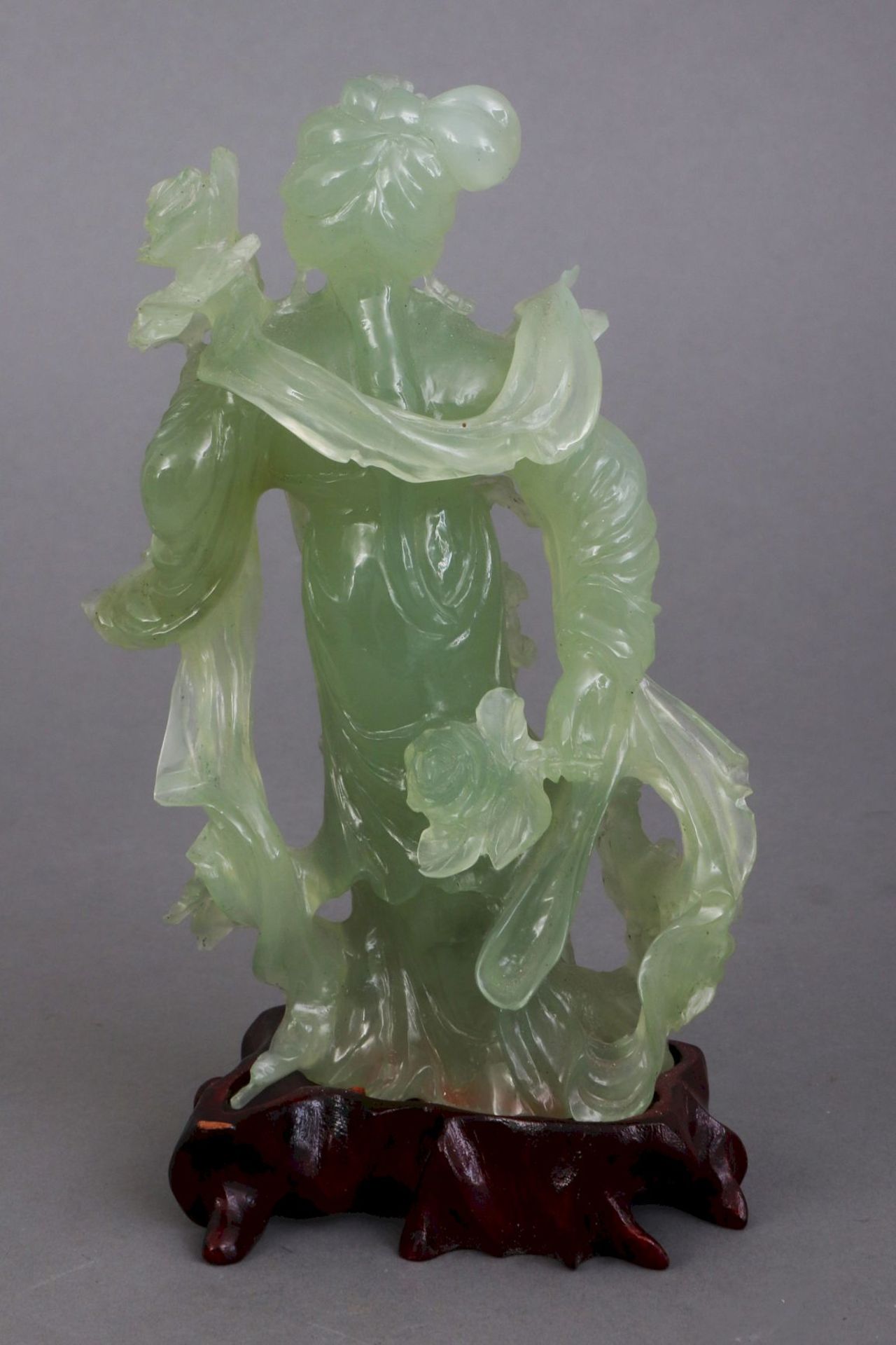 Chinesische Jadefigur der Guanyin - Image 2 of 3