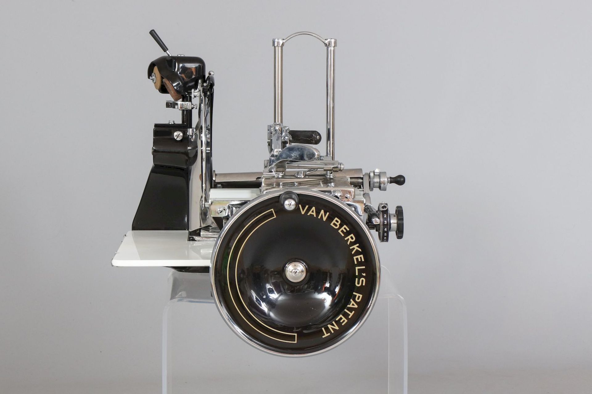 BERKEL Schinkenschneide-Maschine, um 1930 - Image 2 of 7