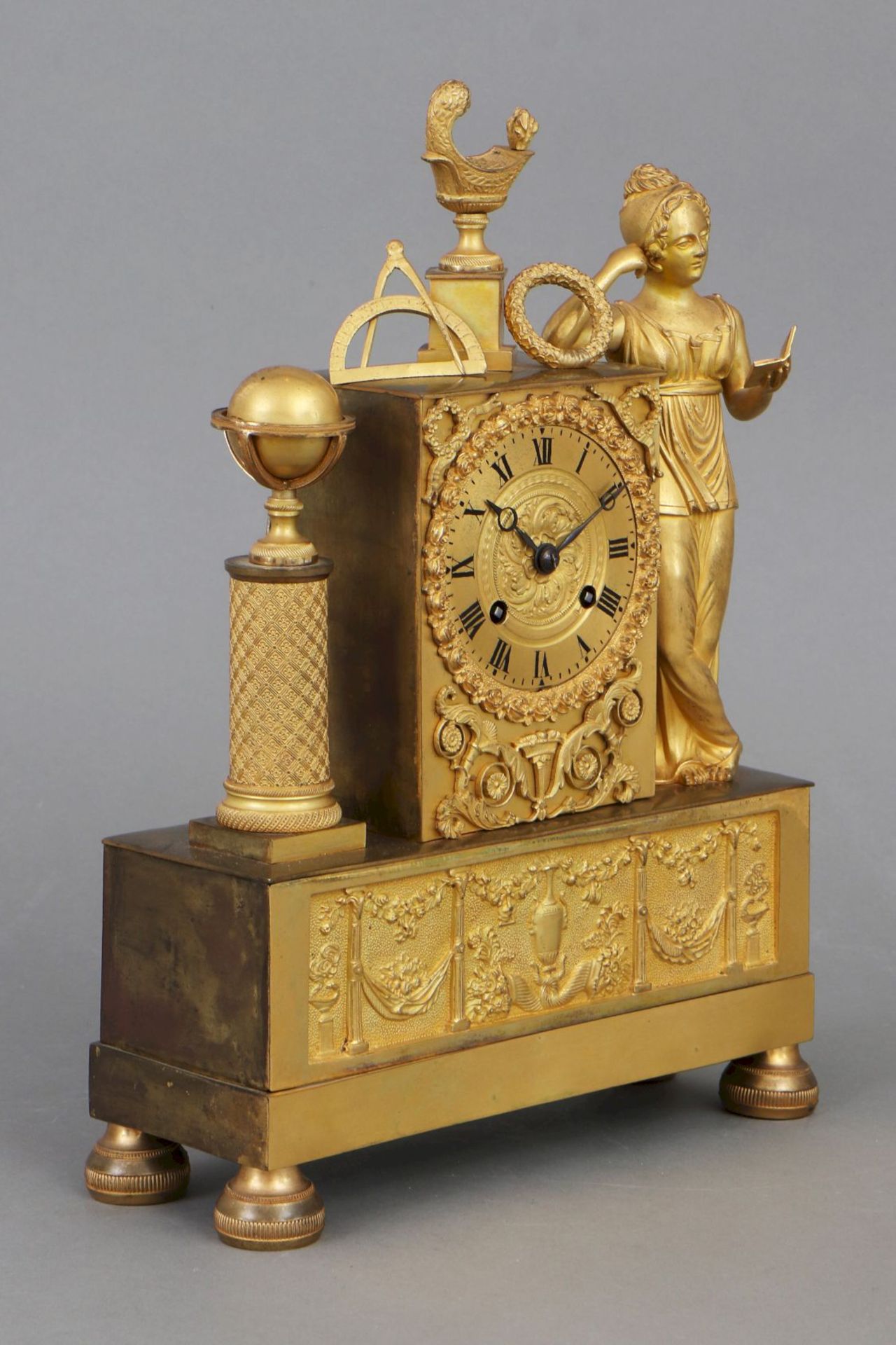 Französische Empire Pendule mit Allegorie ¨Die Wissenschaft¨ - Bild 2 aus 5