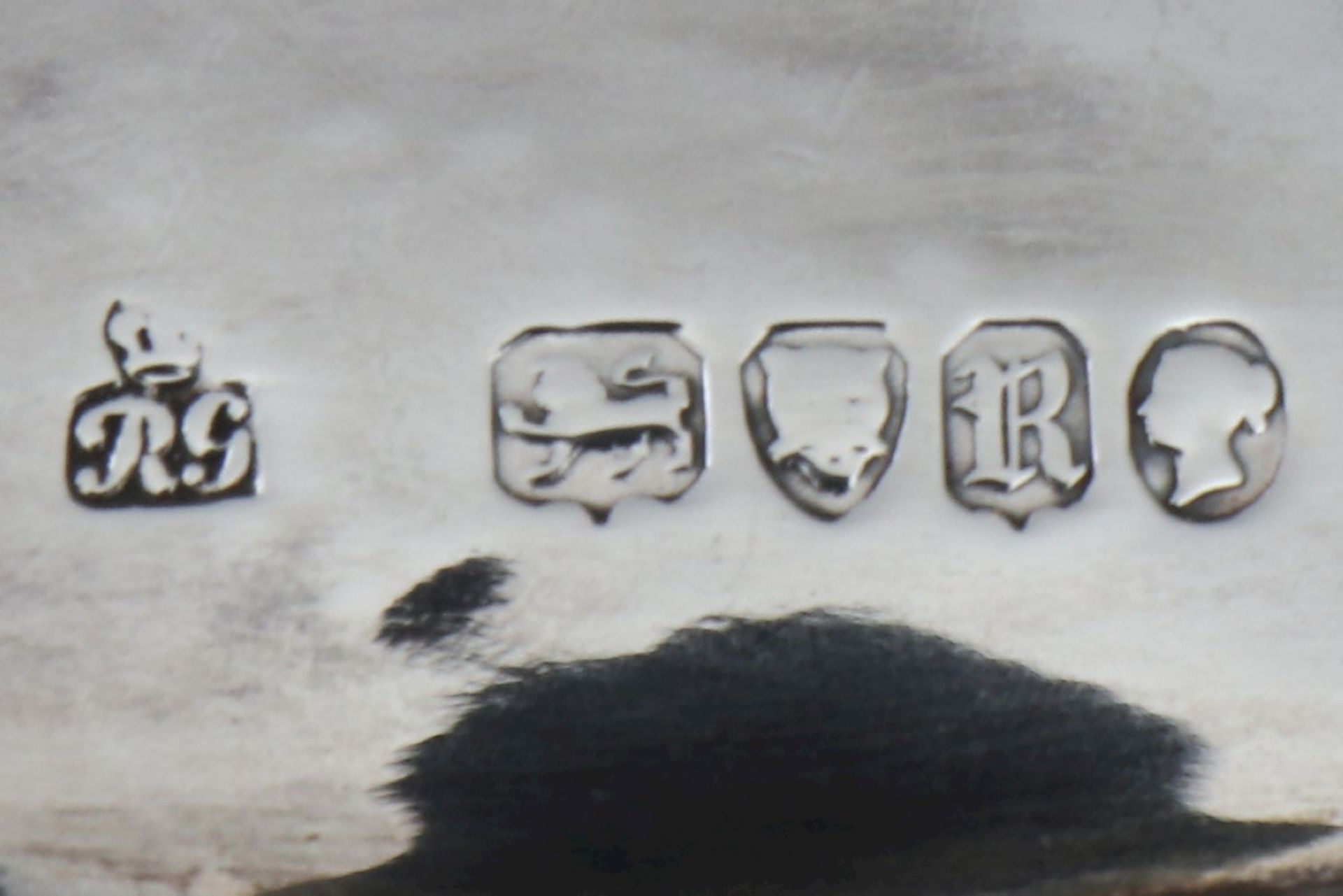 Paar GARRARD (London, Hofjuwelier) Silber Platten - Image 4 of 4