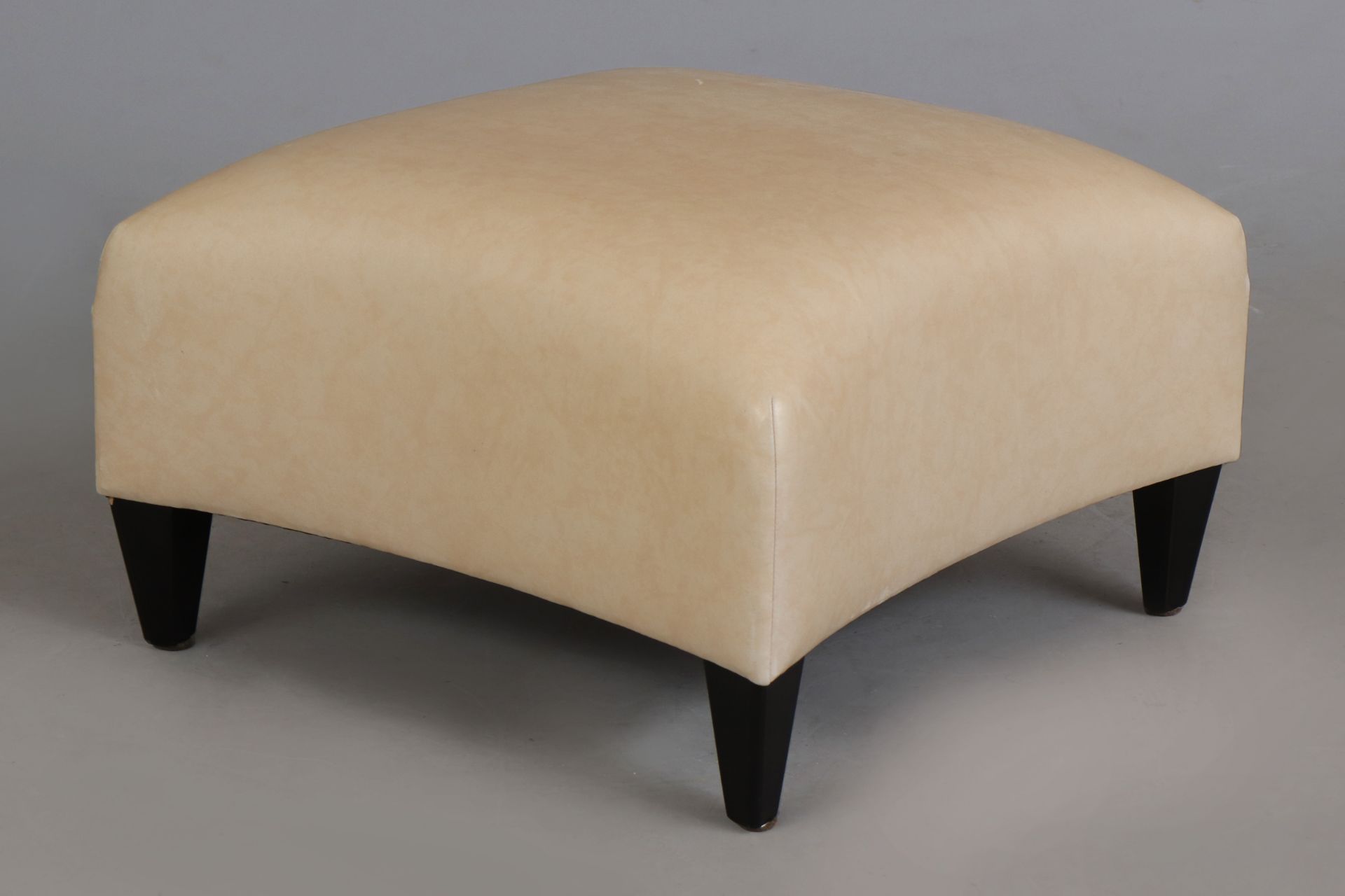 DONGHIA (John Hutton) Ottoman (Hocker) ¨Serpentine¨