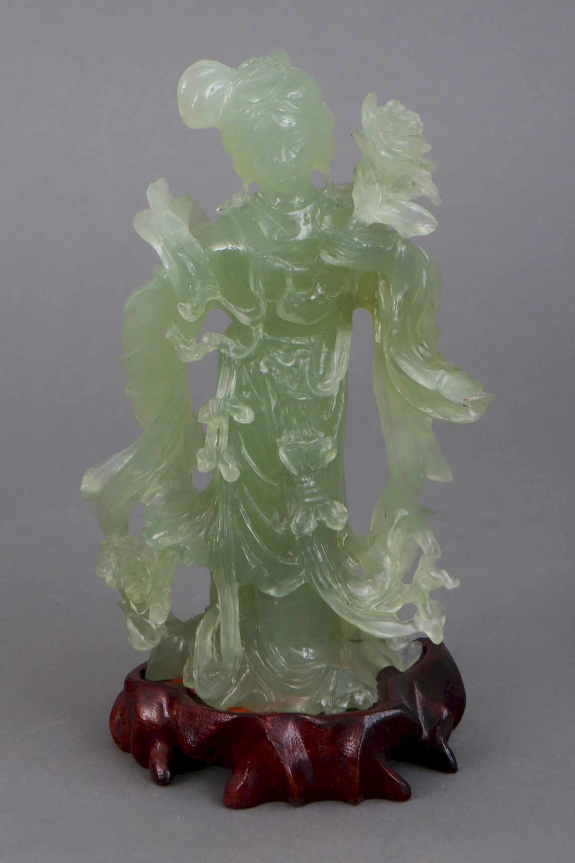 Chinesische Jadefigur der Guanyin