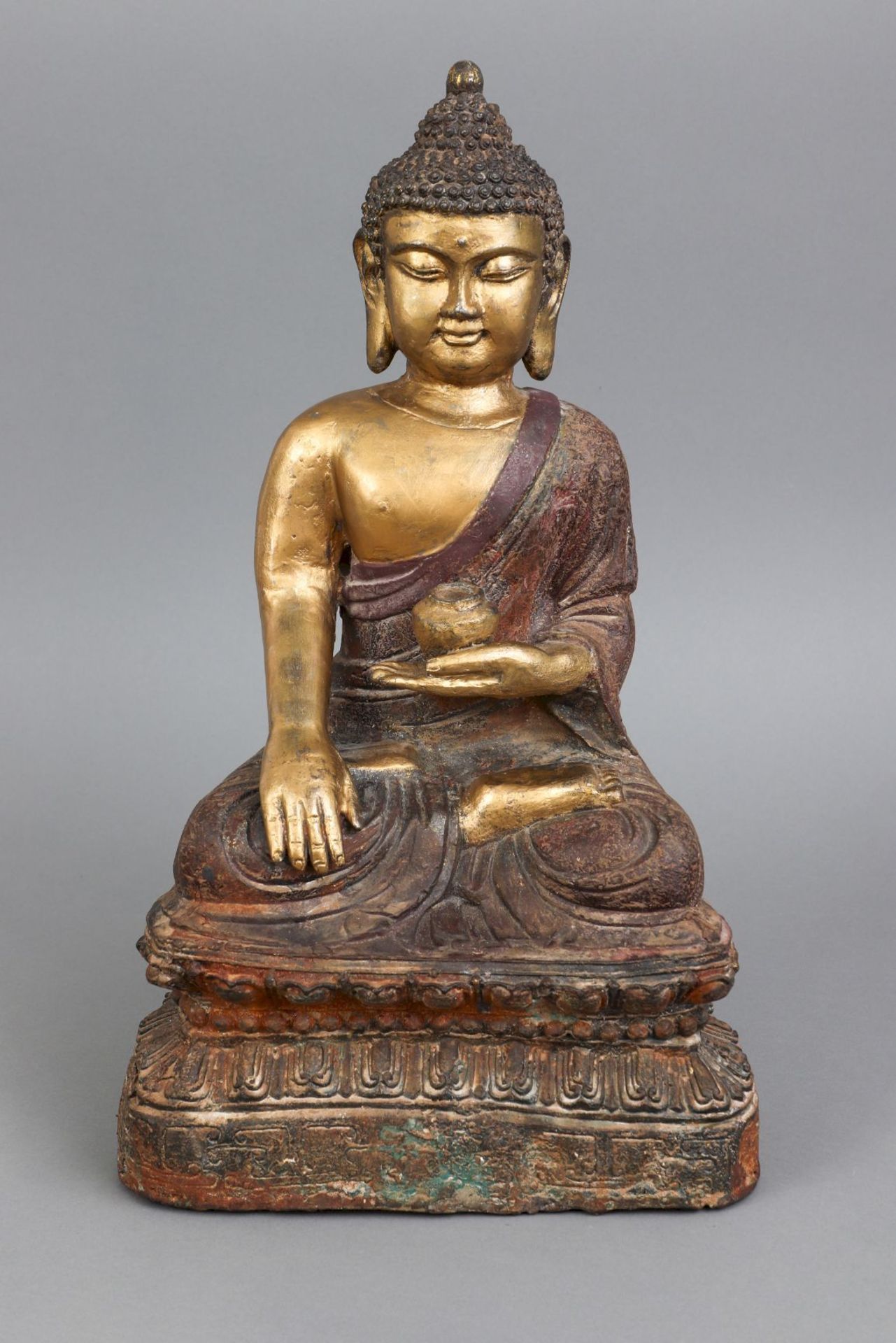wohl chinesischer Buddha Shakyamuni des 18. Jahrhunderts