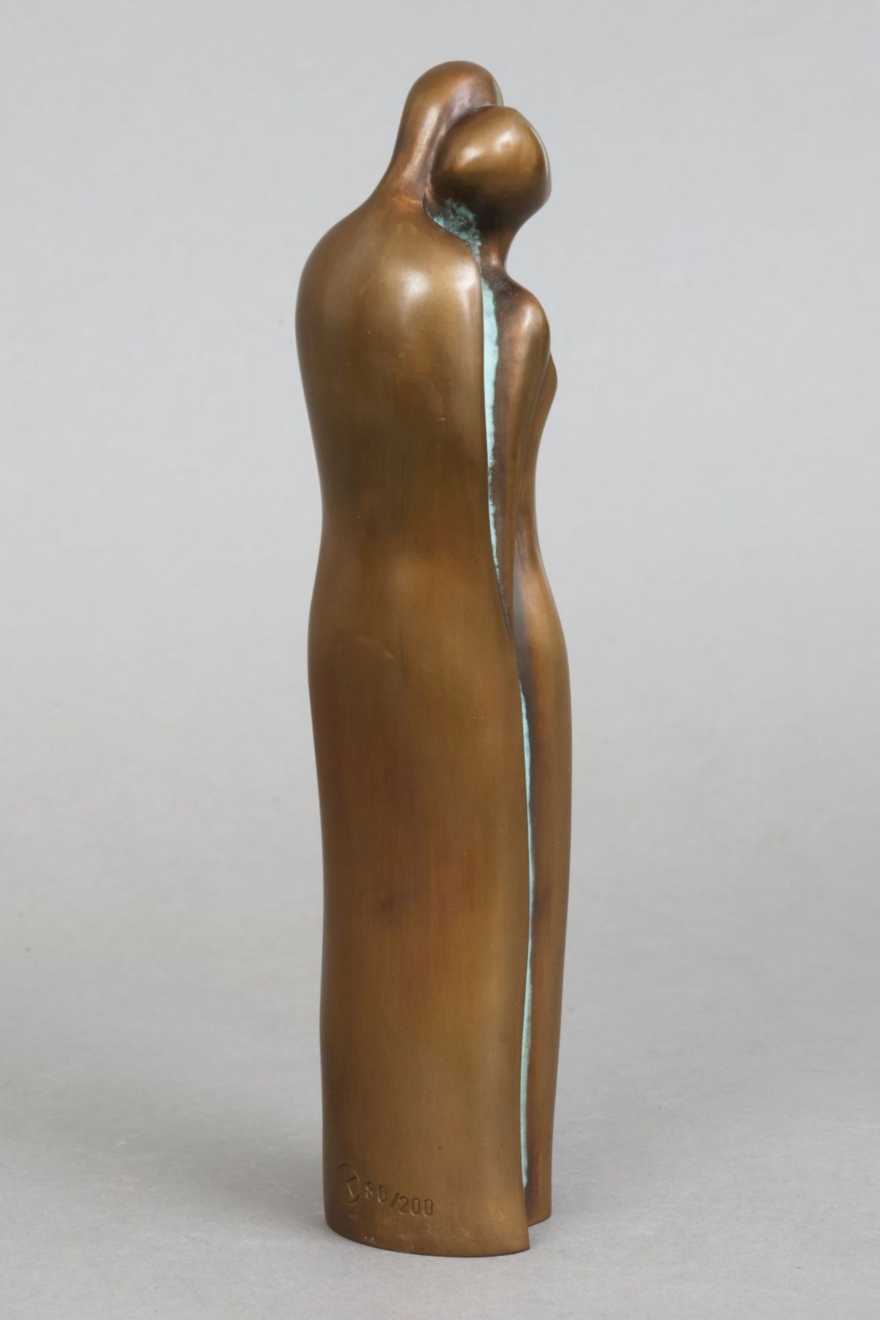 CONI KREUDER (1940) Bronzefigur ¨Verschlungen stehendes Paar¨ - Bild 2 aus 4