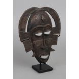 Afrikanische Bronzemaske der Senufo