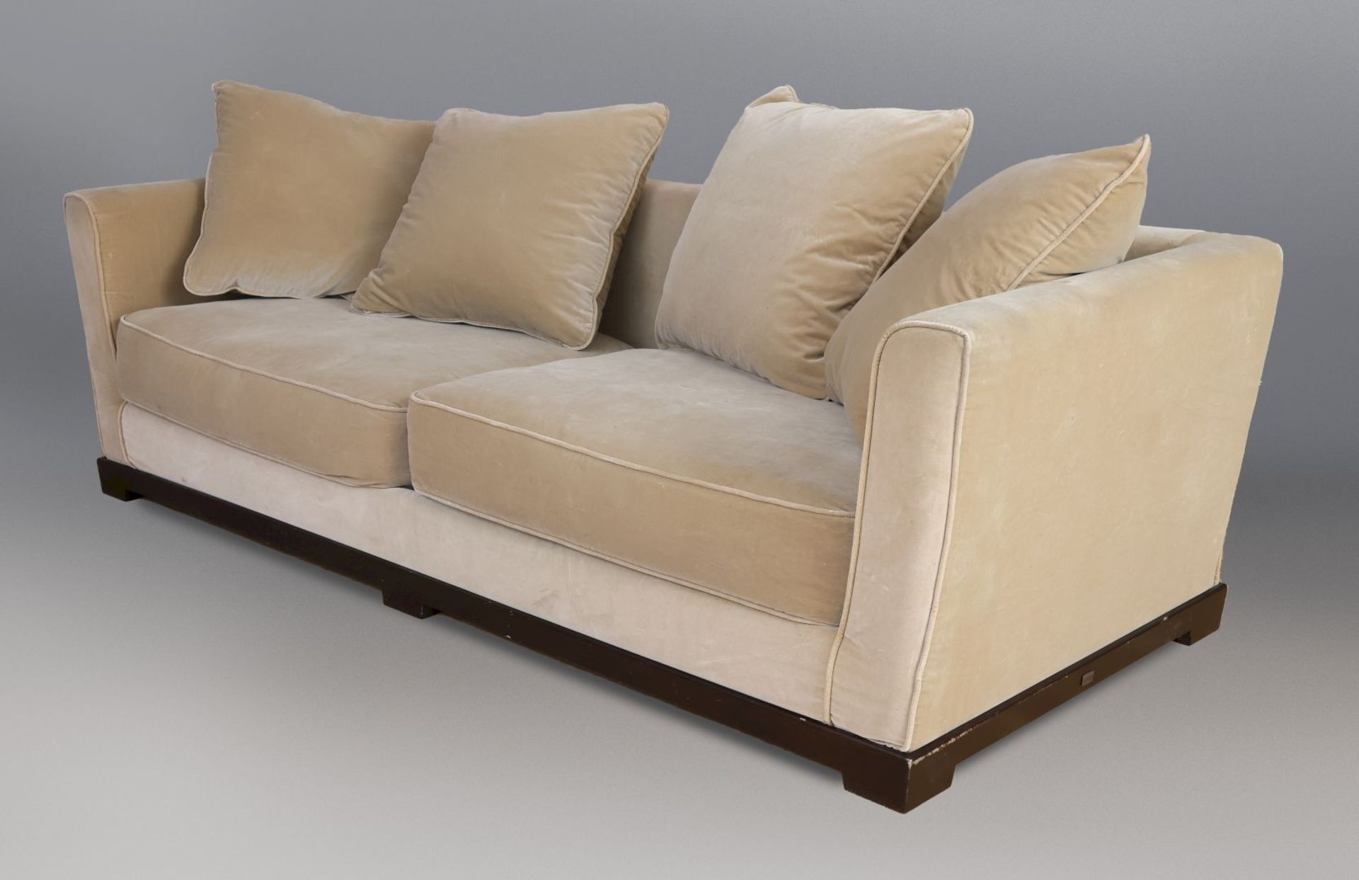 PROMEMORIA Sofa - Image 3 of 7