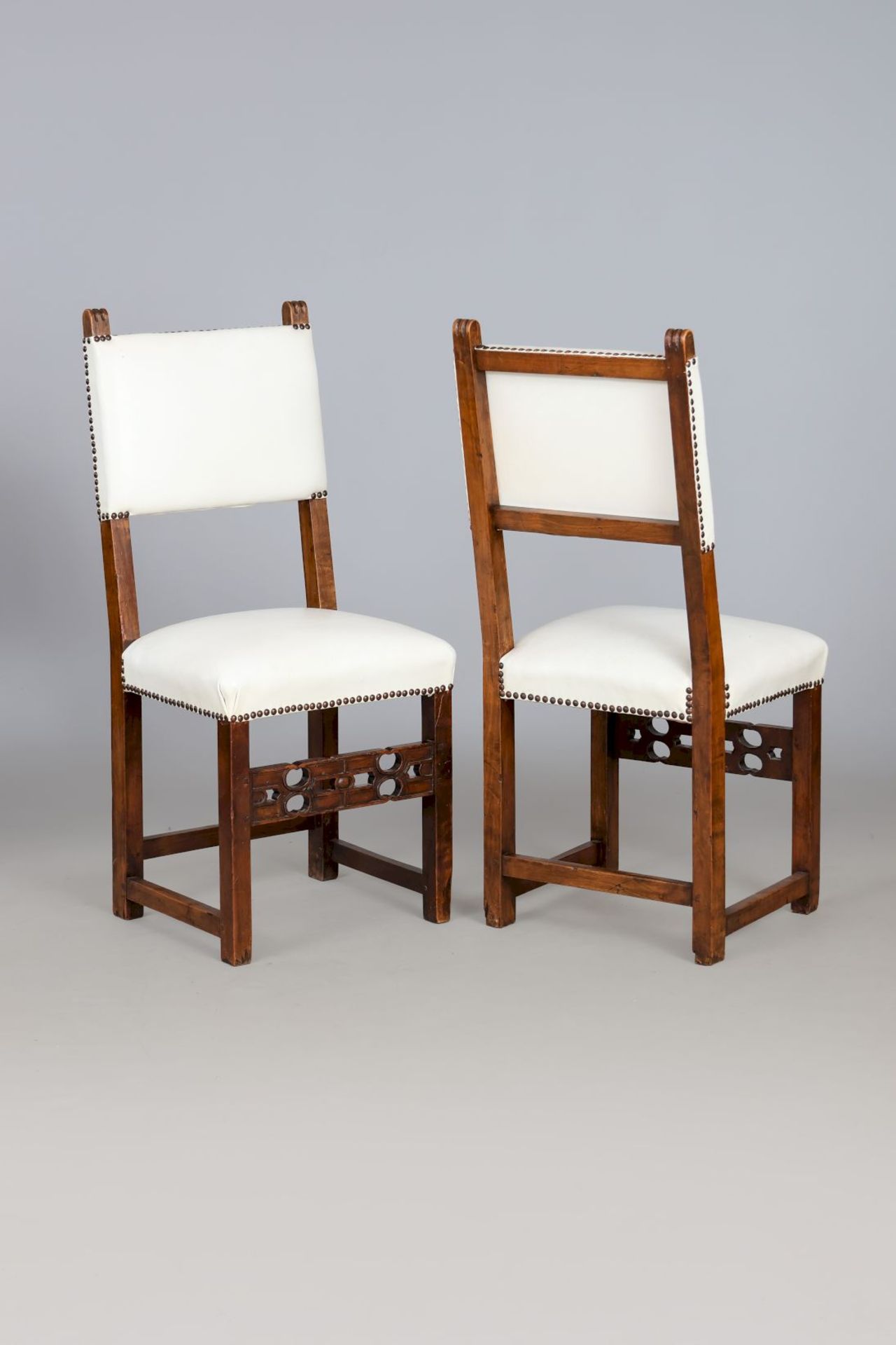 8 Stühle im Stile der iberischen Renaissance - Image 2 of 4