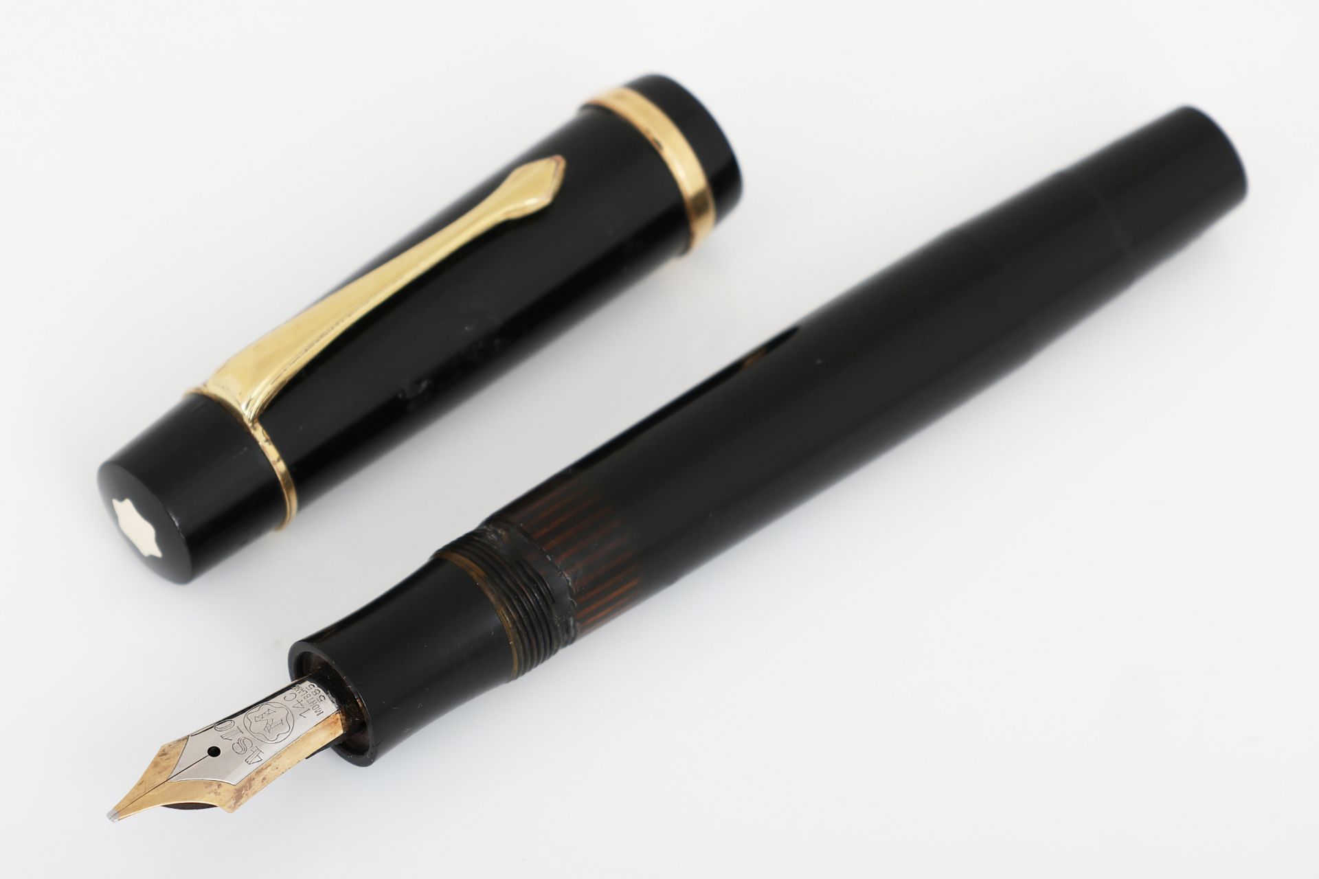 MONTBLANC Modell 138 Füller