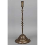 Bronze Glockenleuchter des 17. Jahrhunderts