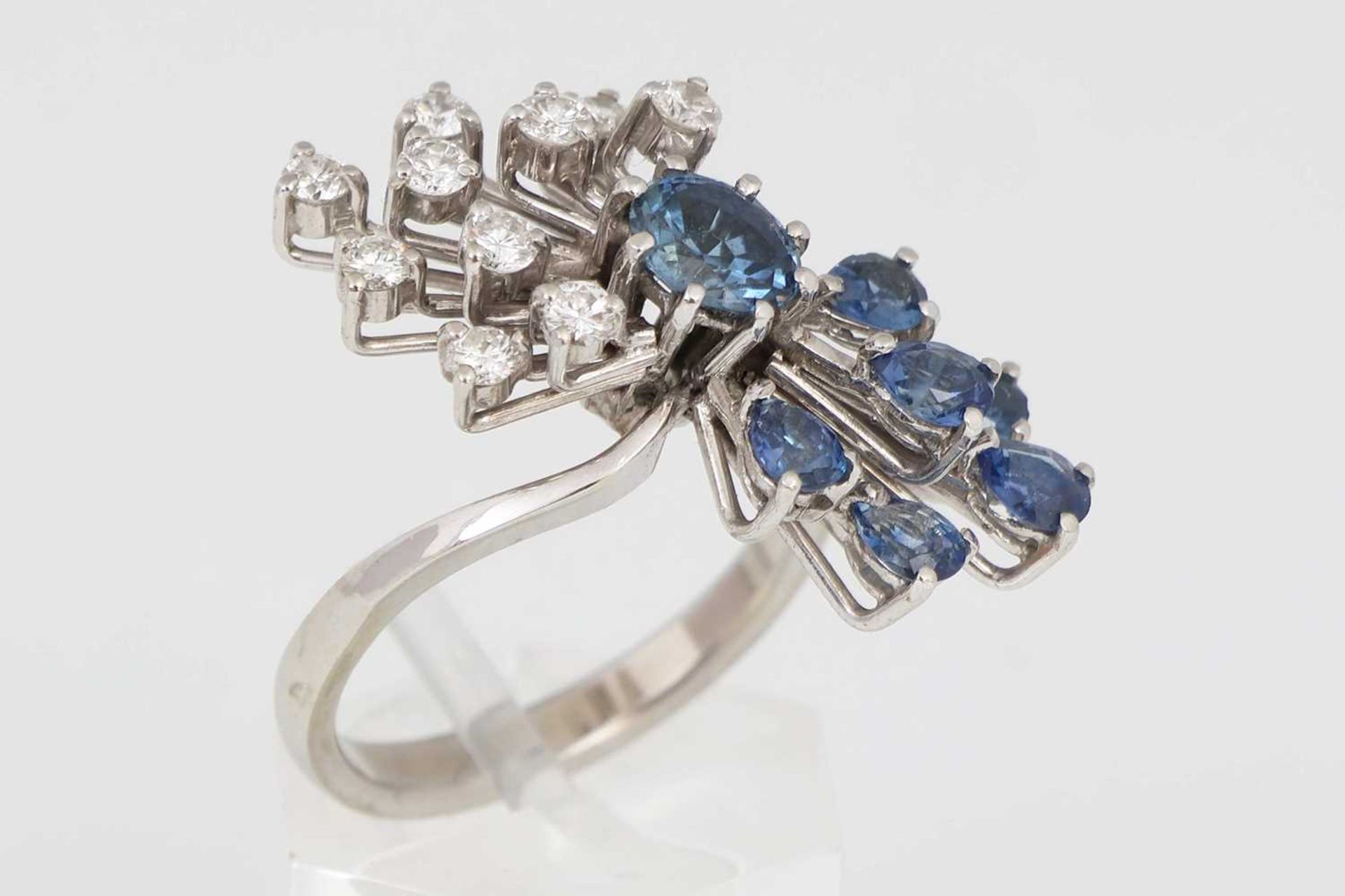 Ring mit Saphiren und Diamanten - Image 3 of 4