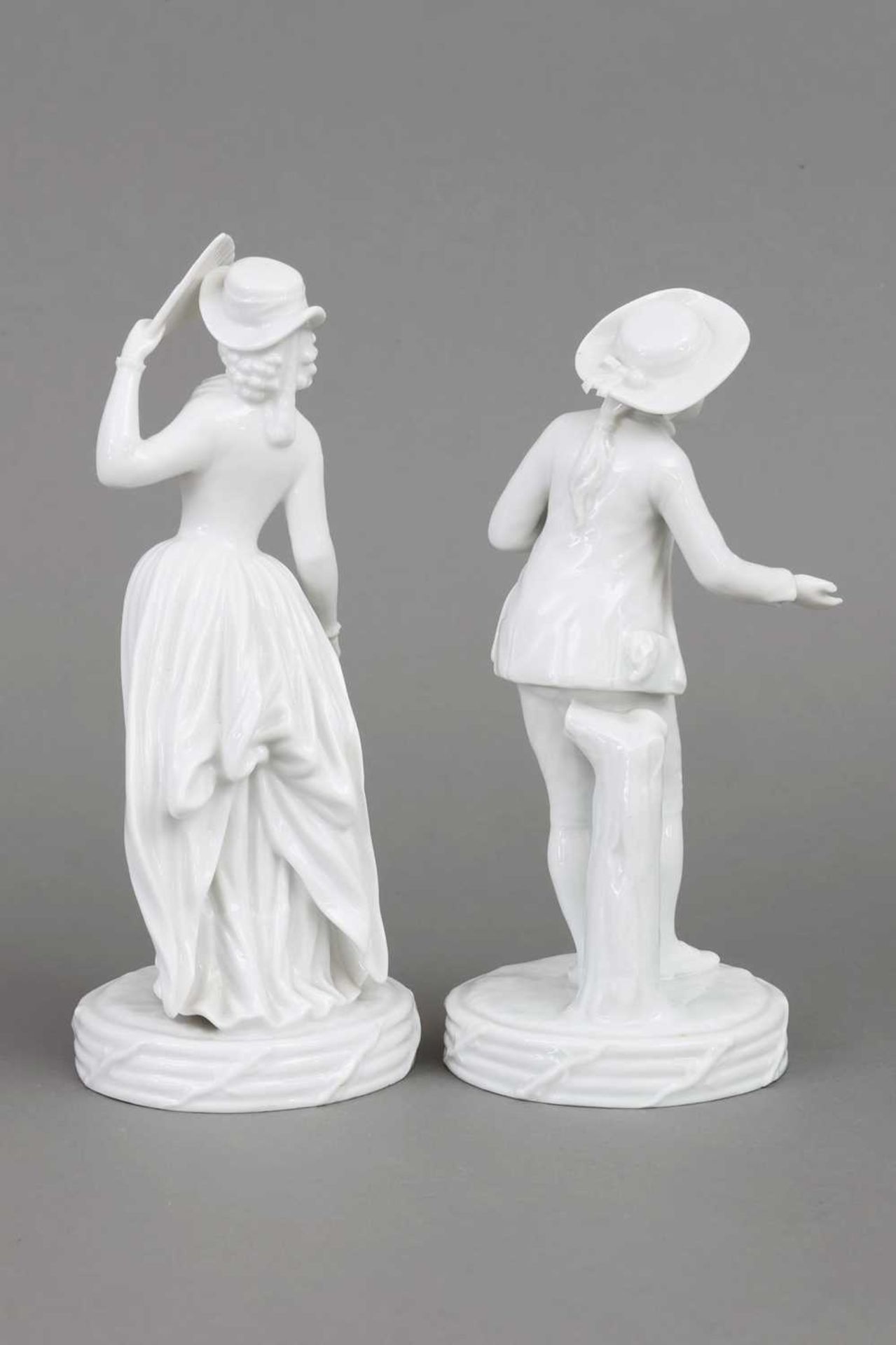 Paar ROYAL COPENHAGEN Porzellanfiguren "Dame mit Fächer" und "Kavalier" - Image 2 of 4
