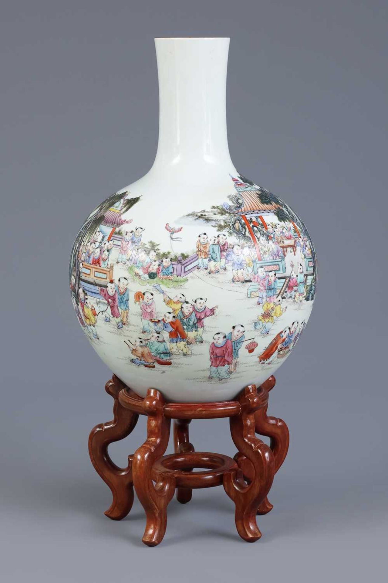 Große chinesische Porzellanvase