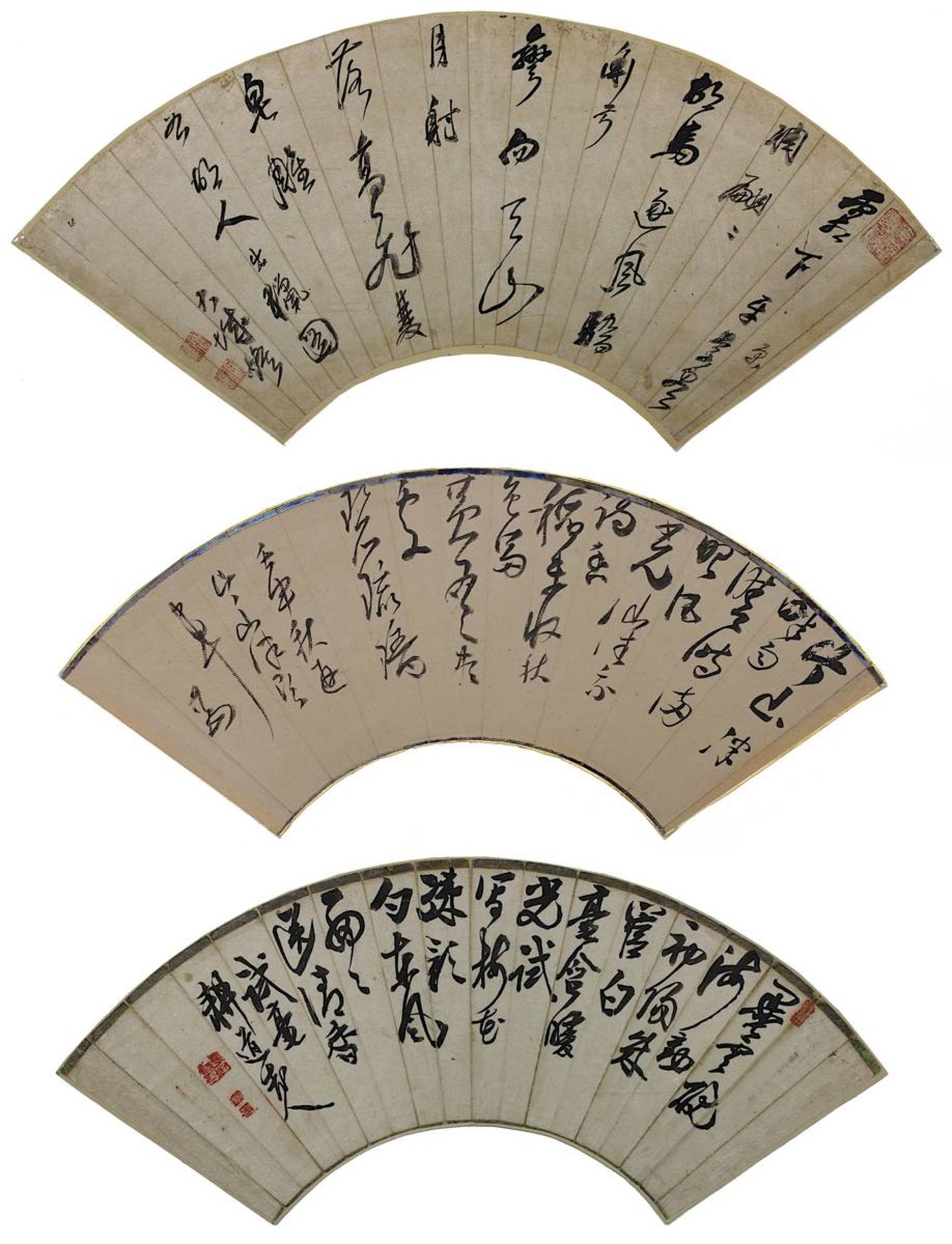 3 japanische Faltfächerblätter mit Kalligraphie, jew. Tusche auf Papier, jew. etwas angeschmutzt und