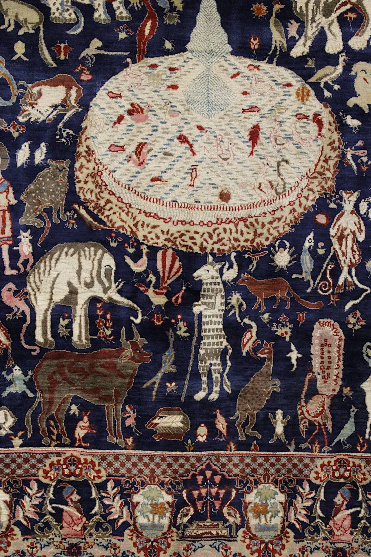 Aufwendiger detailreicher Figurenteppich, Kaschmar, Persien 2. H. 20. Jh., mit Paradiesmotiven u. - Bild 9 aus 14