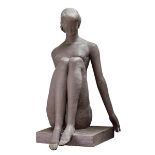 Koch, Erich (Roßbach/Pfalz 1924 - 2014 München), seltene fast lebensgroße Figur, auf Plinthe