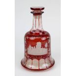 Rubinglas-Karaffe Nonnenwerth / Drachenfels, farbloses Glas teilweise rot gebeizt, matt