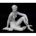 Keramos Art-Déco Keramikfigur, weiblicher sitzender Akt, Wiener Kunstkeramik und Porzellanmanufaktur