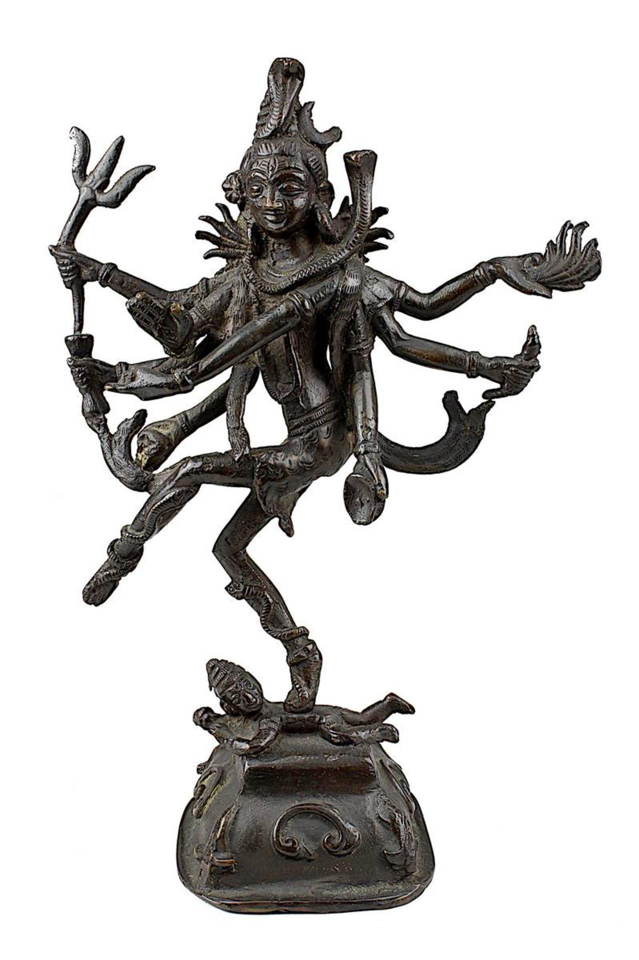 Tanzender Shiva, Bronze, Indien um 1900, achtarmige Figur des Gottes auf gewölbtem viereckigem