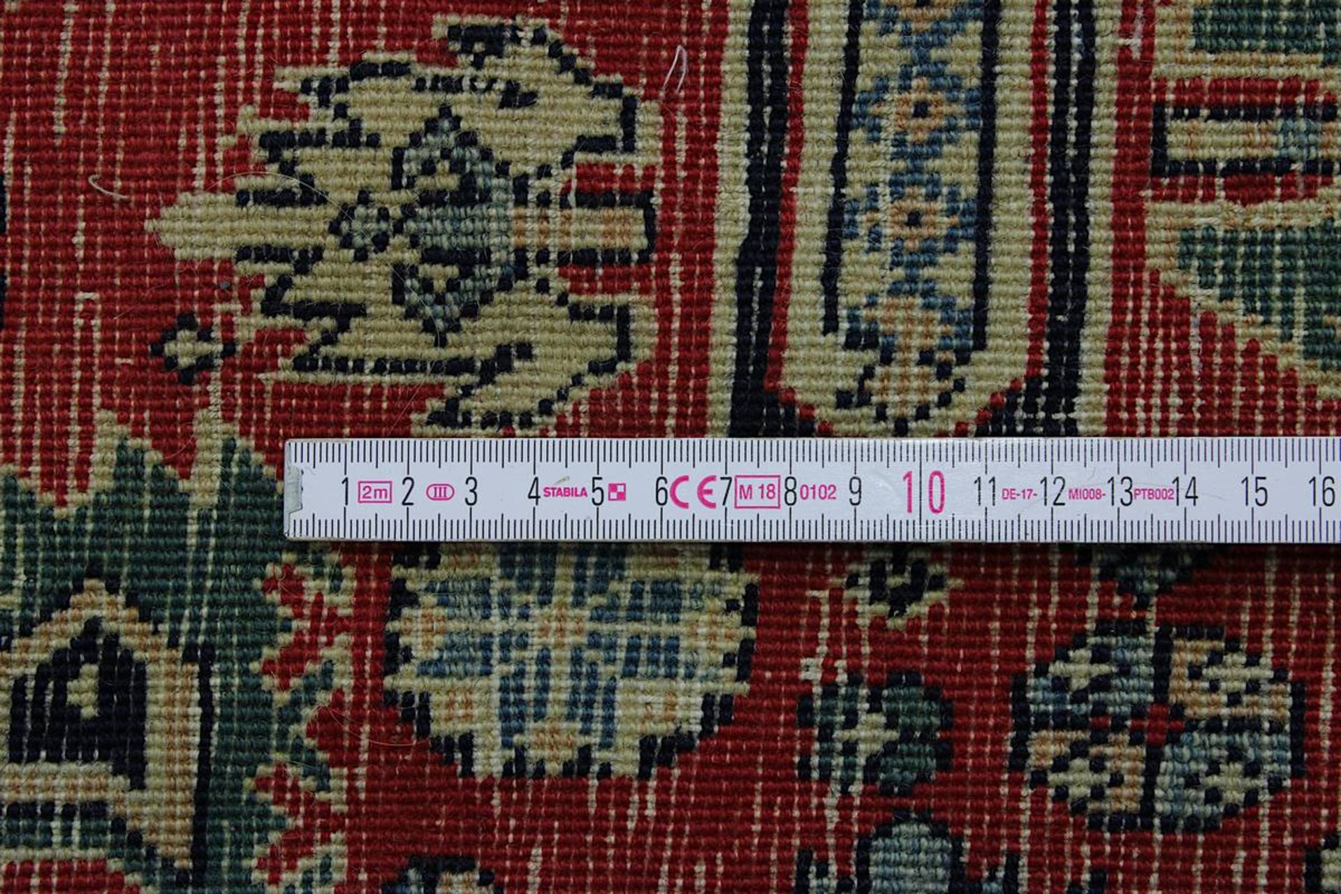 Perepedil, Kaukasus 1. H. 20. Jh., Wolle auf Baumwolle, rotgrundiger Fond, - Bild 8 aus 8