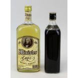 Zwei Flaschen Whisky bzw. Brandy, 1980er Jahre: John Player Special, Whiskey Etikett verloren und
