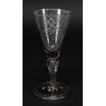 Barockglas mit floralem Schliffdekor, Böhmen 18. Jh., Glaskorpus leicht violett, trichterförmige