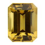 Großer Honig-Citrin im Smaragdschliff, 153 Ct., lupenrein, Schliff gut, L 3,9 cm, B 2,8 cm, T 2,15