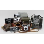 Konvolut Fotoapparate u. eine Filmkamera 1950/60er Jahre, Yamato Mini-Electro 35 Automatic Kamera,