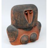 Pouchain, Dominique ( 1956 Frankreich ), zugeschrieben, Tonfigur Affenbüste, Keramik, roter