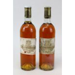 Zwei Flaschen 1973er Château Coutet à Barsac, 1er Grand Cru de Sauternes, Etiketten mit