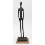 Skulpteur 2.H.20. Jh., "Grosser Mann" - Alberto Giacometti Hommage, Bronze, dunkel patiniert, auf