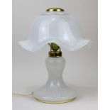 Designerlampe in Pilzform, wohl Deutschland um 1980, aus blasigem Glas, H. 40 cm, D. 35 cm,