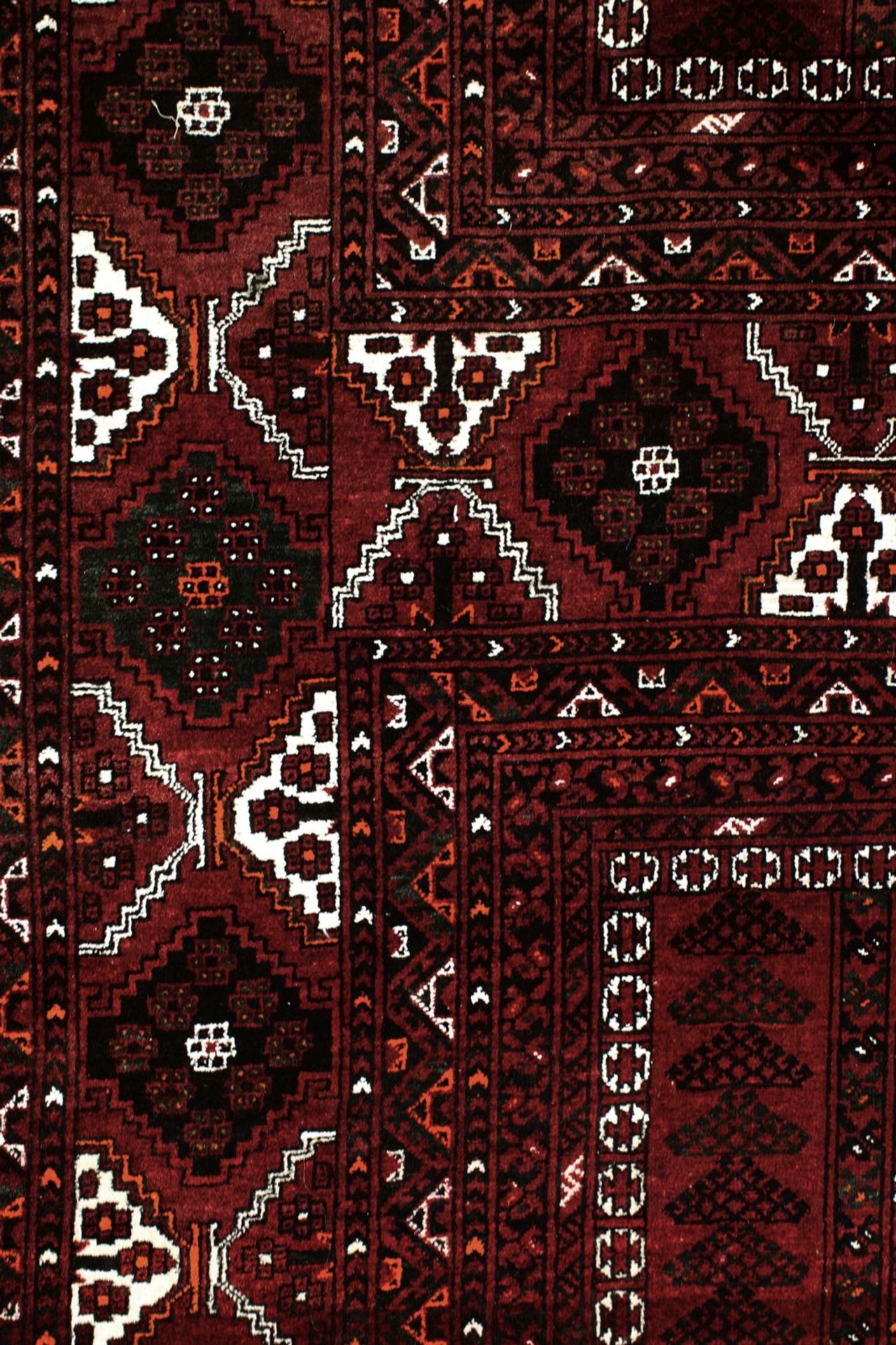 Teppich, Afghanistan 1. H. bis M. 20. Jh., Wolle auf Wolle, rot u. braun grundig, mit - Bild 3 aus 4