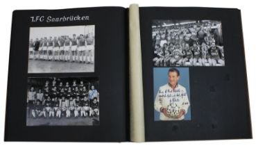 Album "Sportliche Erinnerungen", 2. H. 20. Jh., mit 130 Photos, wenige mit Autogrammen, meist von