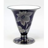 Rosenthal Art-Déco-Vase mit Silber-Overlay, deutsch 1930er Jahre, Porzellan leicht cremefarbener