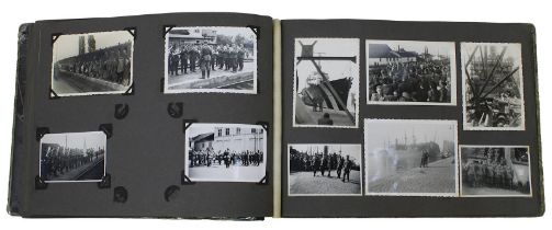 Photoalbum eines Unteroffiziers, meist Deutsches Reich 1933 - 1945, mit ca. 180 Photos von