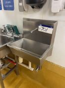 Stainless Steel Knee Operated Sink, approx. 550mm x 420mmPlease read the following important notes:-