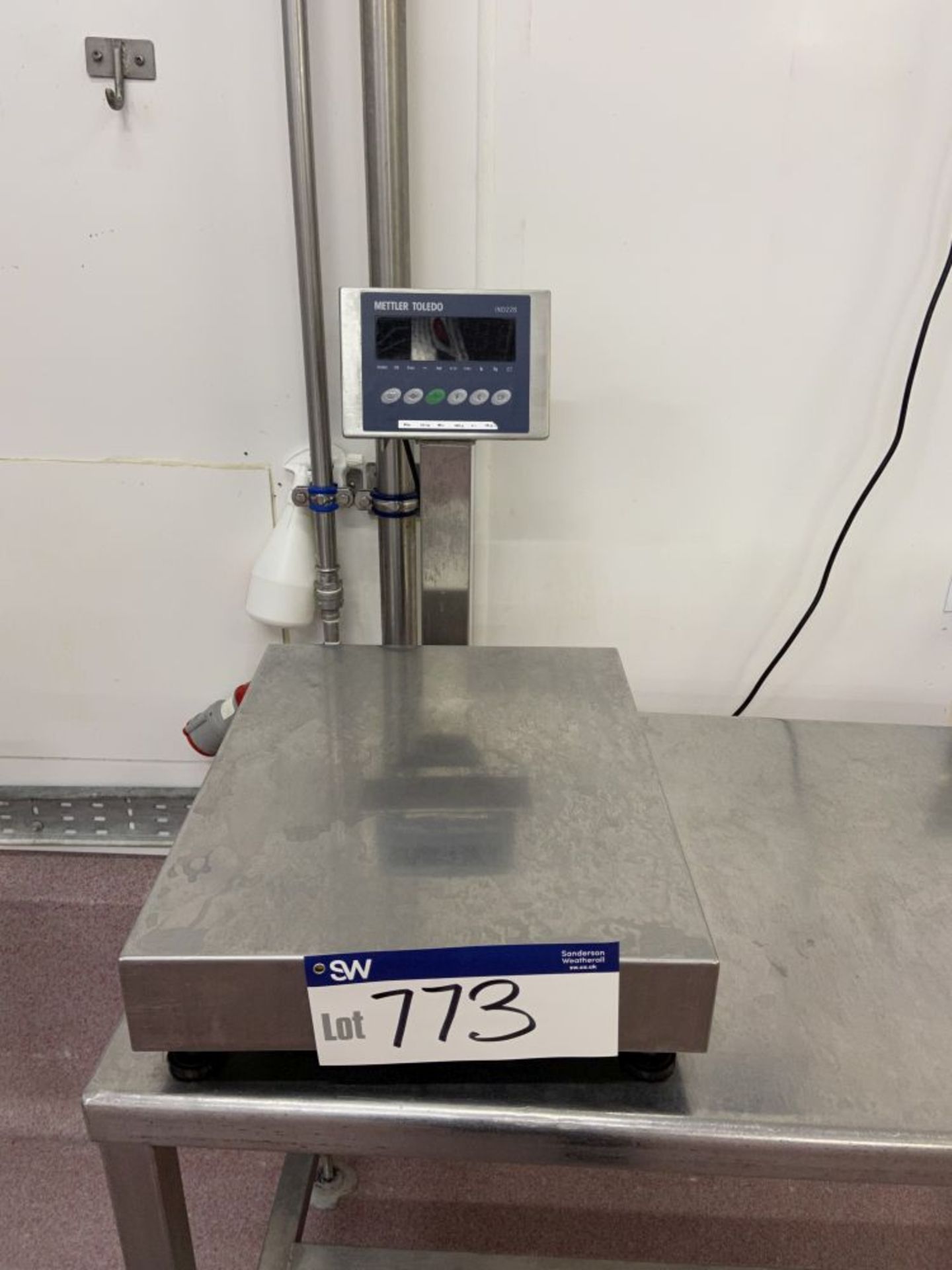 Mettler Toledo IND226 Stainless Steel Benchtop Platform ScalesPlease read the following important