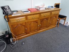 Traditional Oak 4 Door 4 Drawer Side Cabinet