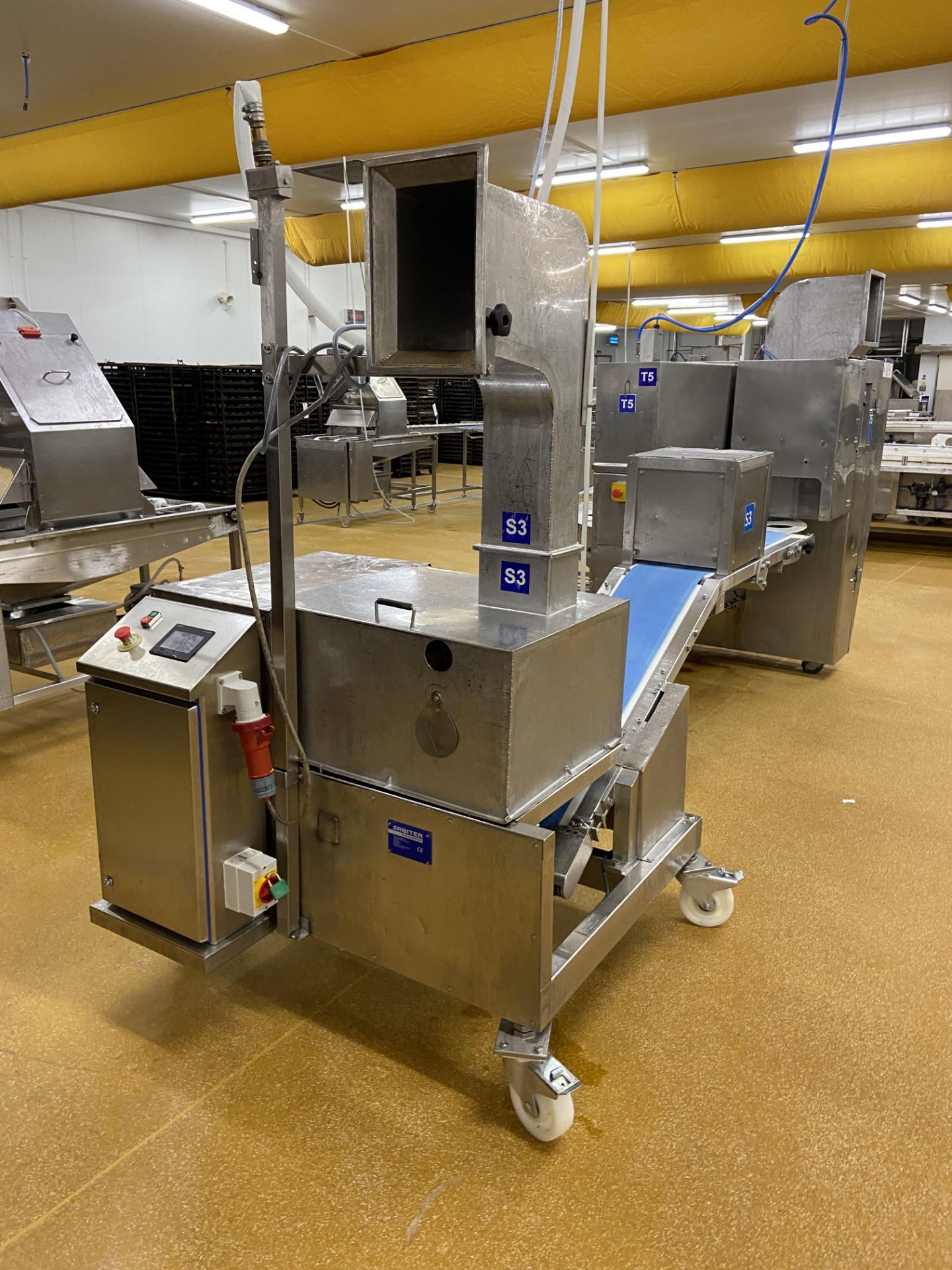 Big T ROTARY PIE FILLING & CRIMPING MACHINE (T5), with Orbiter pastry sheeter (S3), with stainless - Image 8 of 9