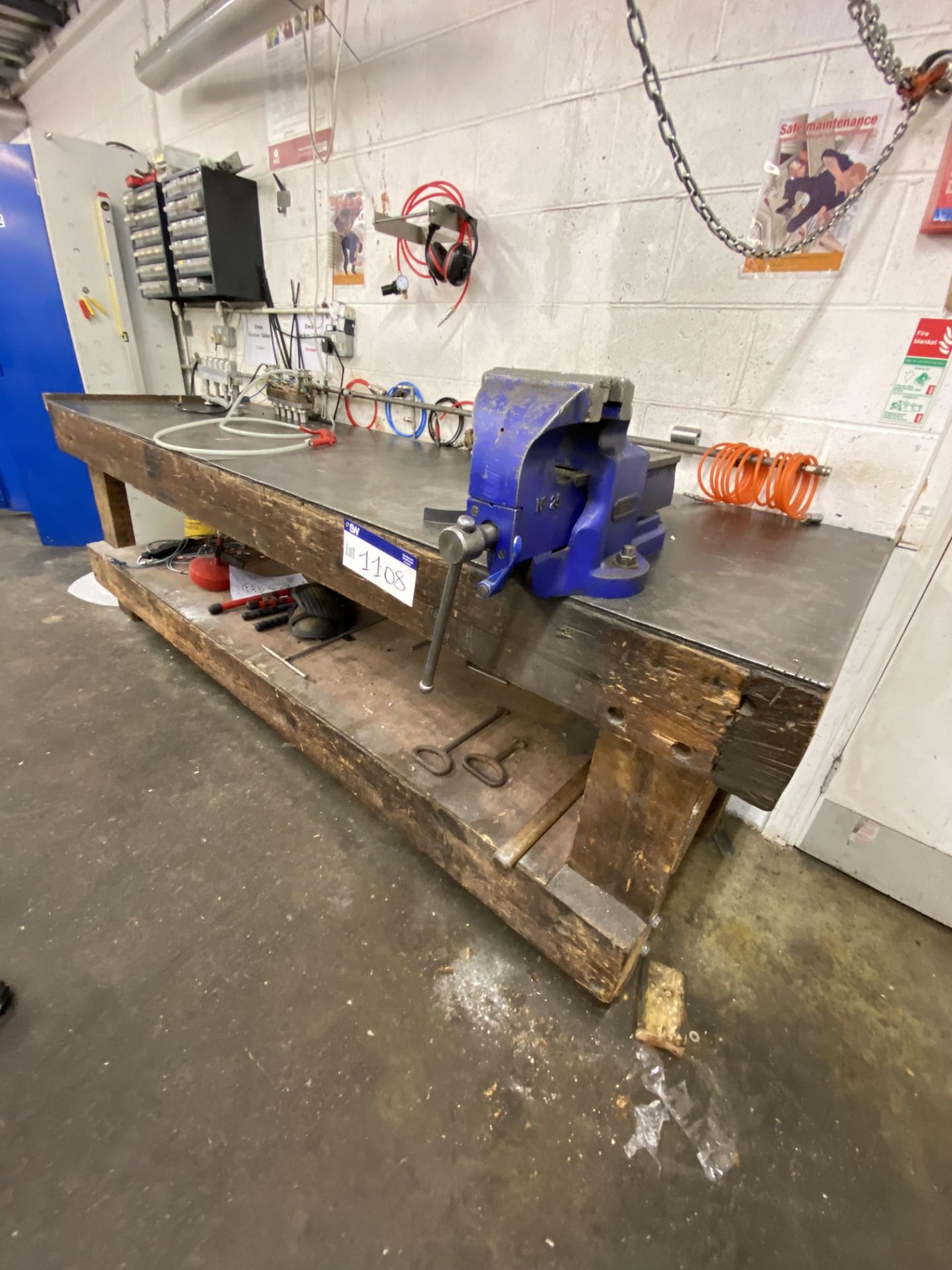 Timber Framed Steel Top Workshop Bench, approx. 2.85m x 870mm, with Record no. 25 6in. bench vice