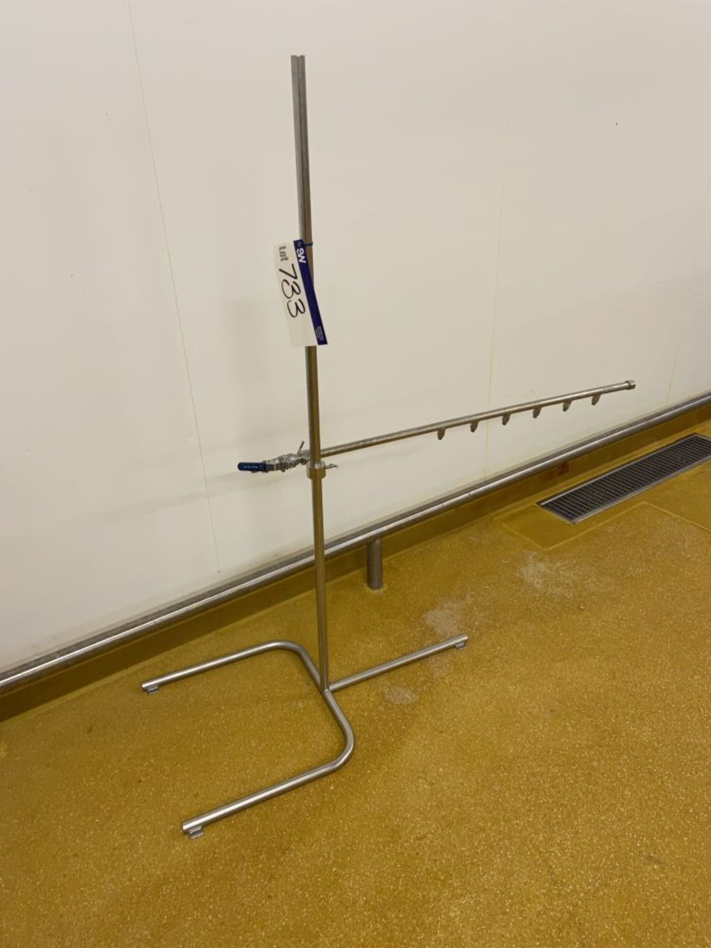 Adjustable Height Stainless Steel Air Dispensing StandPlease read the following important